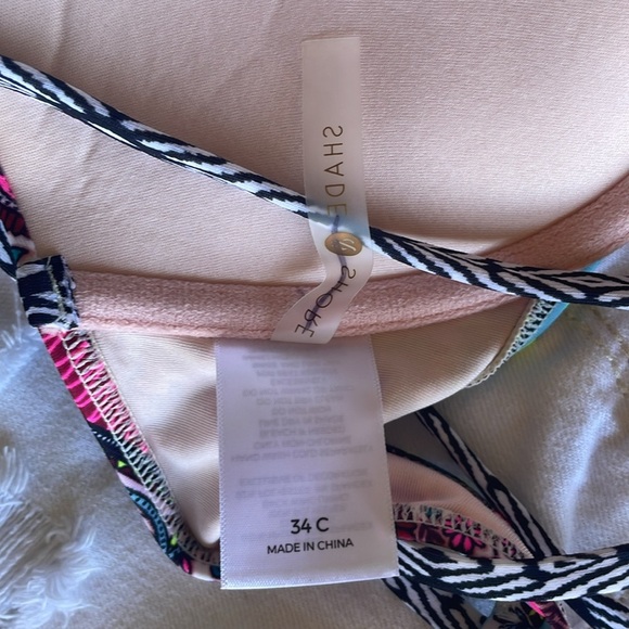 NWOT Shade & Shore Multicolored w/Tassle Element Bikini Top Size 34C - Picture 6 of 9